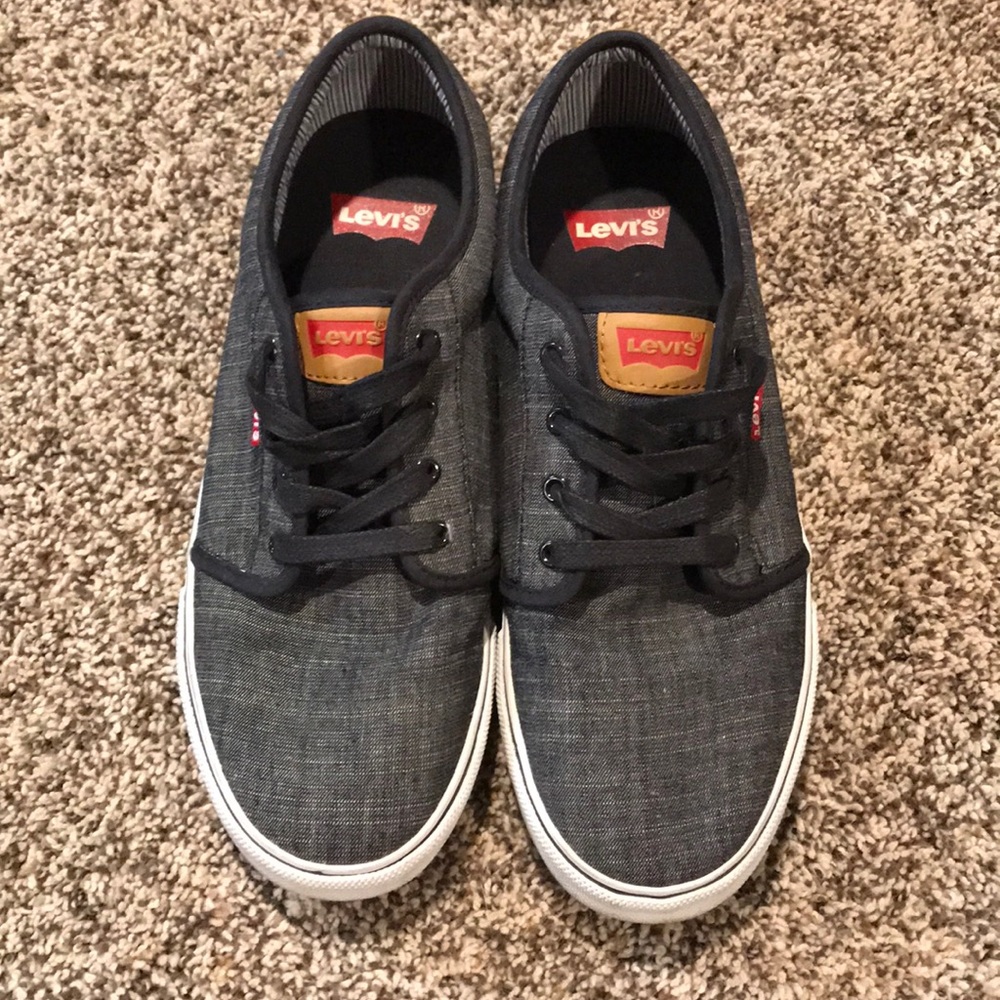 Levi sneakers